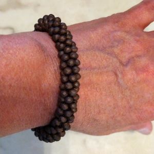 Lizas stretch fit bracelet. bracelet.